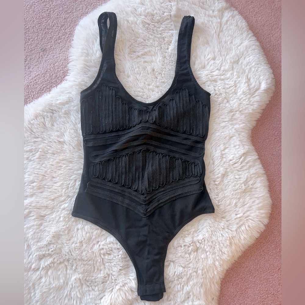 Detailed Black XXS Bodysuit